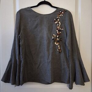 Neiman Marcus Small Embroidered Bell Sleeve Tie Keyhole Blouse Preppy Holiday